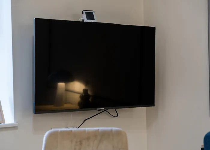 Grunwald Raszynska By Bookinghost شقة *