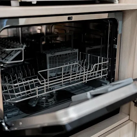 Grunwald Raszynska By Bookinghost * بوزنان