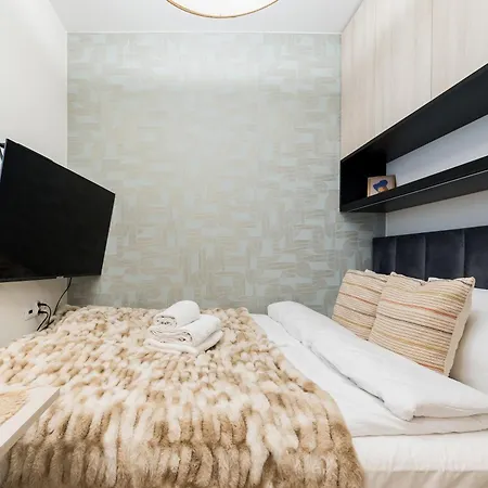 شقة Grunwald Raszynska By Bookinghost