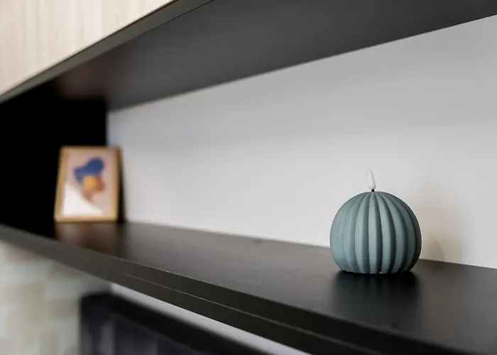 Grunwald Raszynska By Bookinghost Poznan